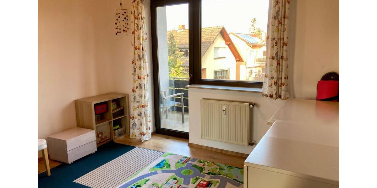 Etagenwohnung Hallstadt - 5 Zimmer, 120 m&sup2;, 1.150&euro; | Angebot:26232118