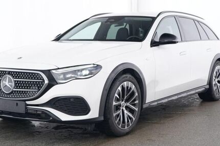 Mercedes-Benz E 300 3.300 km 58.770 € Chemnitz 09120