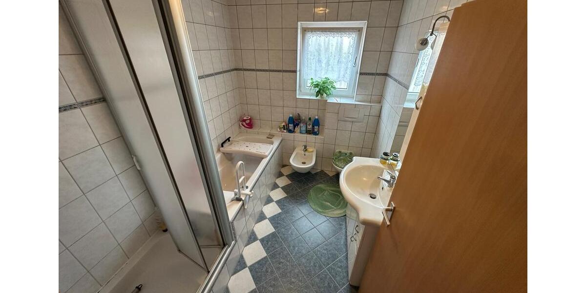 Einfamilienhaus Montabaur - 9 Zimmer, 266 m&sup2;, 589.000&euro; | Angebot:26166477