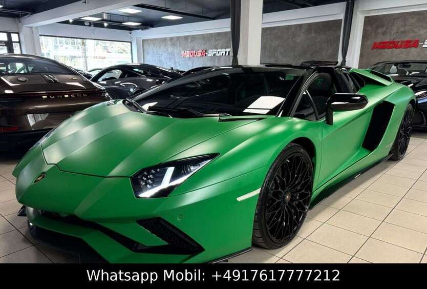 Lamborghini Aventador 18.834 km 435.000 € München 81827