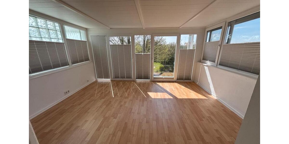 Reihenhaus Sehnde - 3 Zimmer, 87 m&sup2;, 299.000&euro; | Angebot:25404403