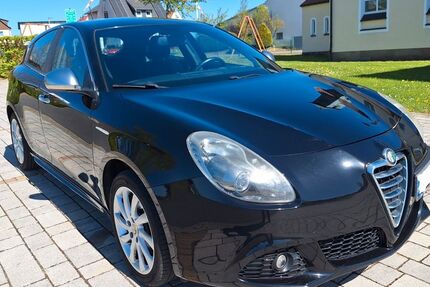 Alfa Romeo Giulietta 191.000 km 4.590 &euro; Hohenroda 36284