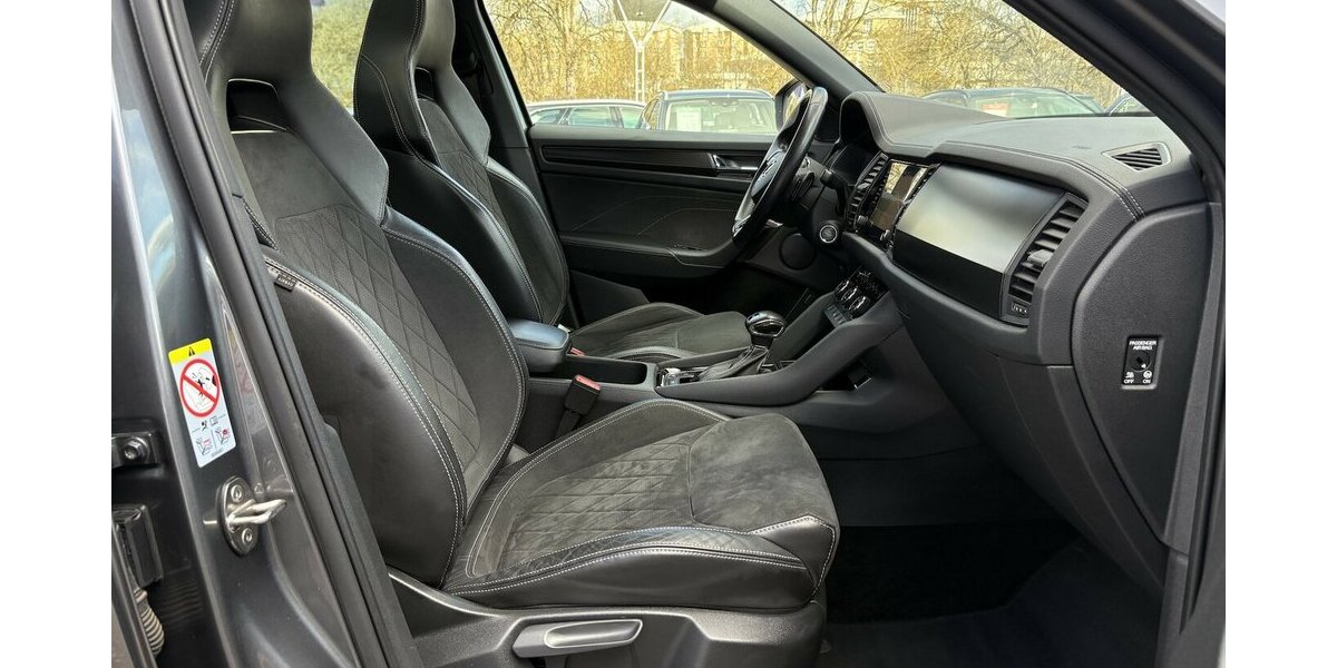 Skoda Kodiaq 1.5 TSI Sportline PANO/KAMERA/ACC/7.SITZ 109.668 km 28.900 &euro; Villingen-Schwenningen 78054