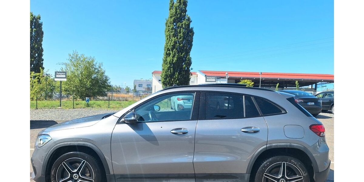 Mercedes-Benz GLA 250 118.000 km 25.500 &euro; Blankenfelde-Mahlow 15831