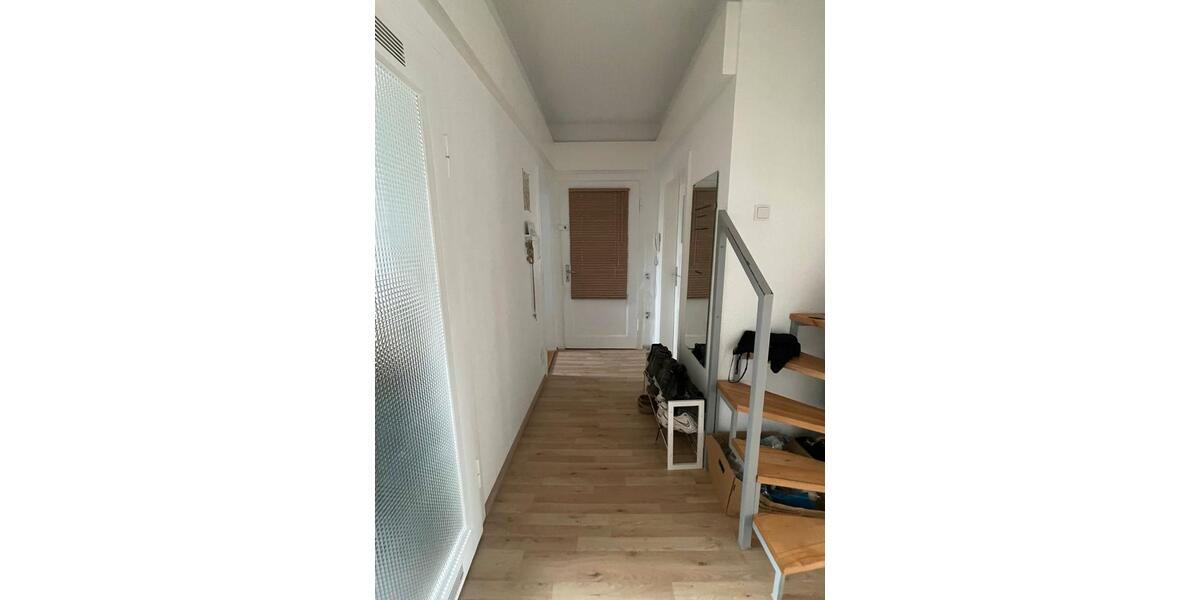 Maisonettenwohnung Braunschweig Östliches Ringgebiet - 5 Zimmer, 105 m&sup2;, 300&euro; | Angebot:26073901