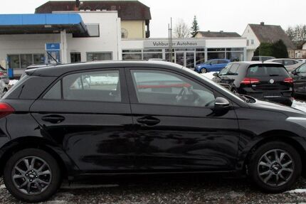Hyundai i20 50.700 km 9.350 &euro; Vohburg 85088