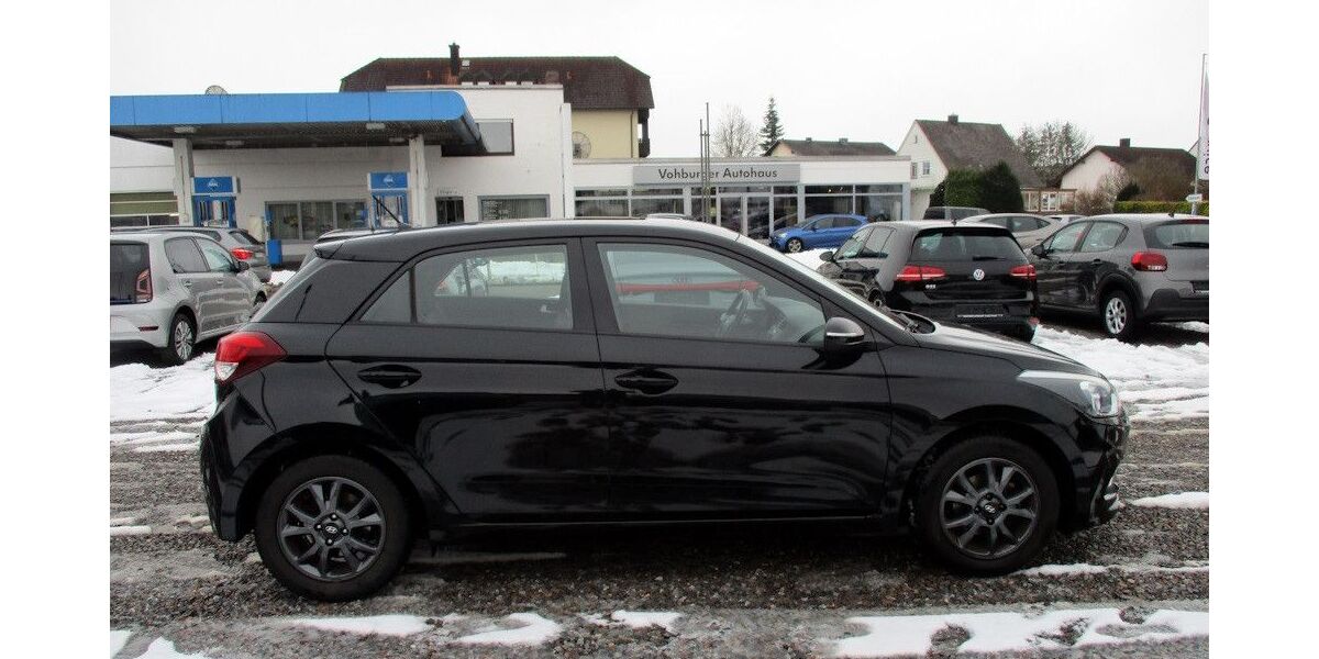 Hyundai i20 50.700 km 9.350 &euro; Vohburg 85088