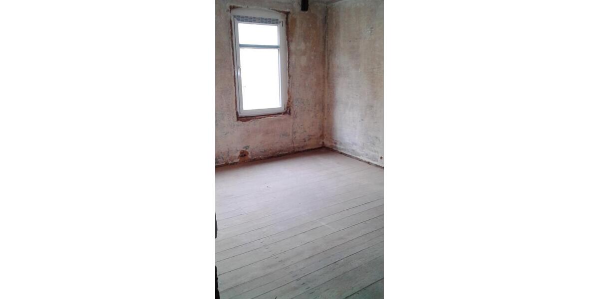 Einfamilienhaus Greiz - 10 Zimmer, 220 m&sup2;, 44.000&euro; | Angebot:24152075