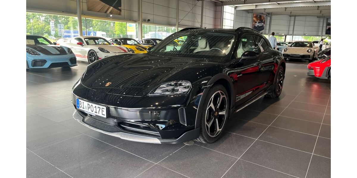 Porsche Taycan 16.000 km 99.800 &euro; Bielefeld 33719