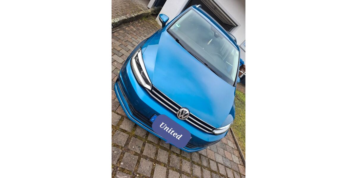 VW Touran 154.500 km 16.399 &euro; Mengkofen 84152