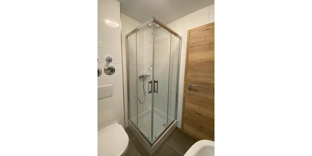 Etagenwohnung Ludwigshafen am Rhein Ludwigshafen-Hemshof - 1 Zimmer, 25 m&sup2;, 750&euro; | Angebot:26536476