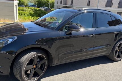 Porsche Macan 64.450 km 56.000 &euro; Hamburg 22085