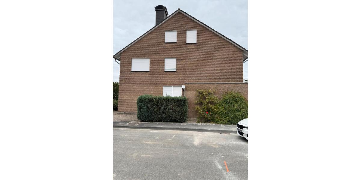 Haus zur Miete in Gütersloh, Nähe Mohnspark, 1500€ Kaltmiete 2 zimmer