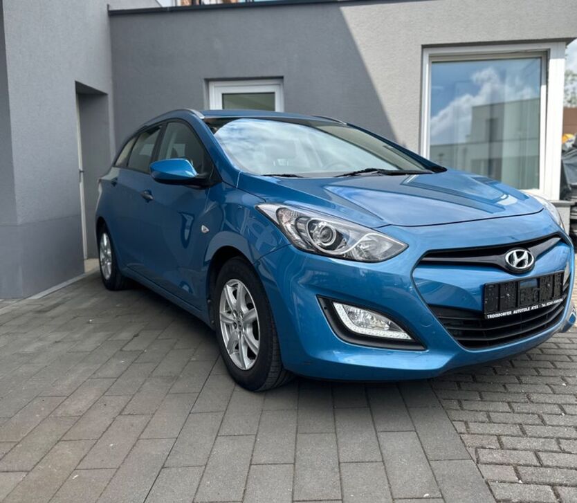 Hyundai i30 95.000 km 7.390 € Troisdorf 53840