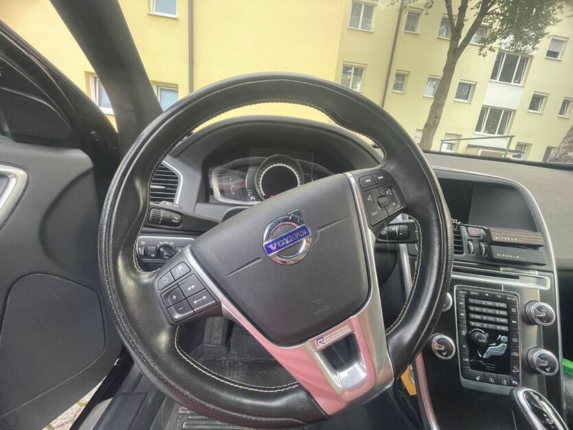 XC60