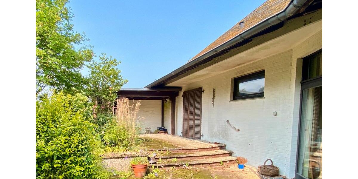 Von Privat: Exklusives Einfamilienhaus in zentraler Lage 7 zimmer