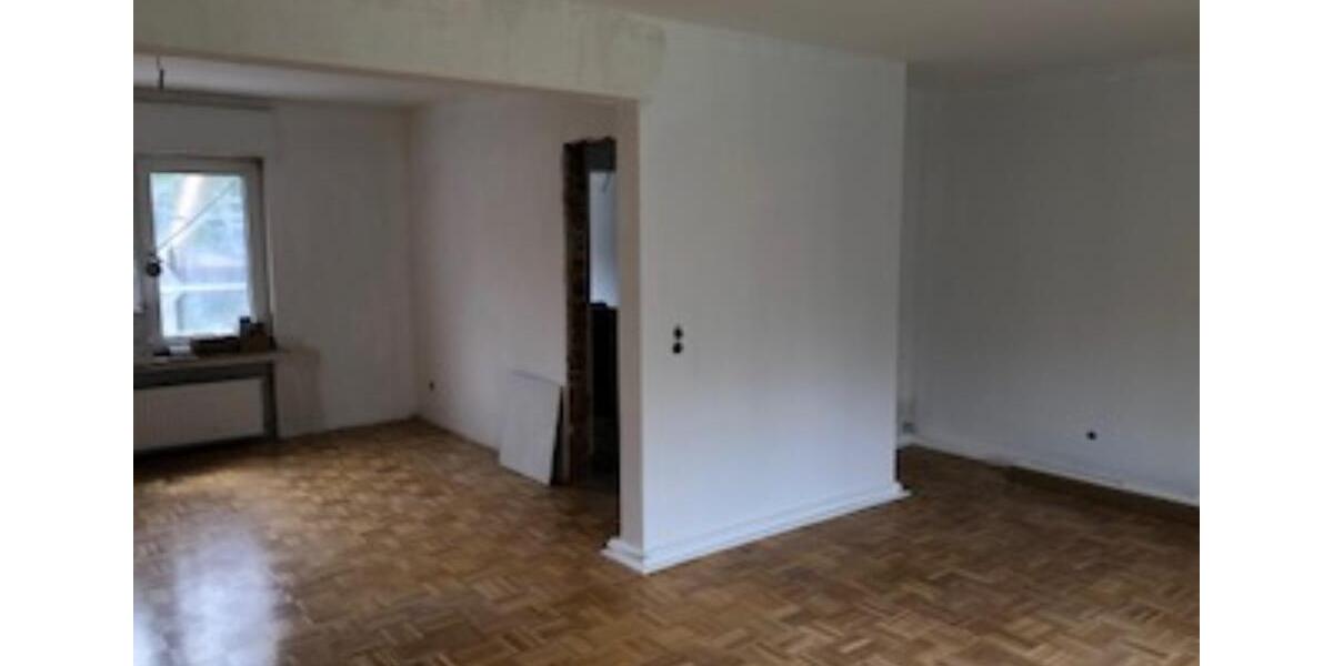 Doppelhaushälfte Iserlohn Grüne - 6 Zimmer, 150 m&sup2;, 1.500&euro; | Angebot:25642526