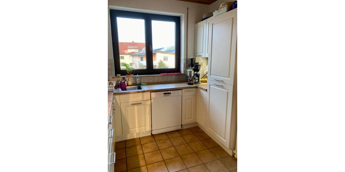 Etagenwohnung Hallstadt - 5 Zimmer, 120 m&sup2;, 1.150&euro; | Angebot:26232118