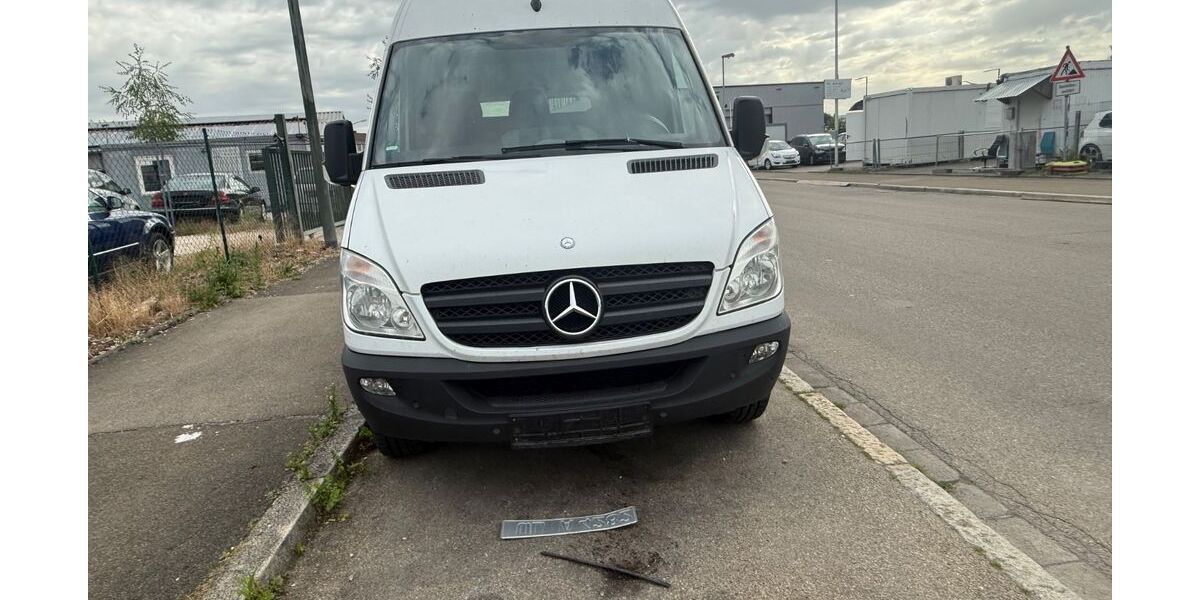 Mercedes-Benz Sprinter 258.000 km 8.999 &euro; Neu-Ulm 89231