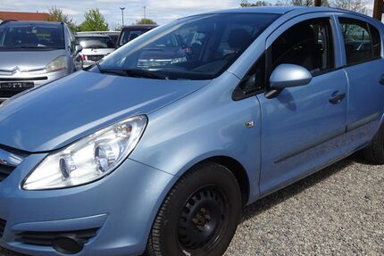 Opel Corsa 147.214 km 1.100 &euro; Dresden 01219