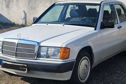 Mercedes 190