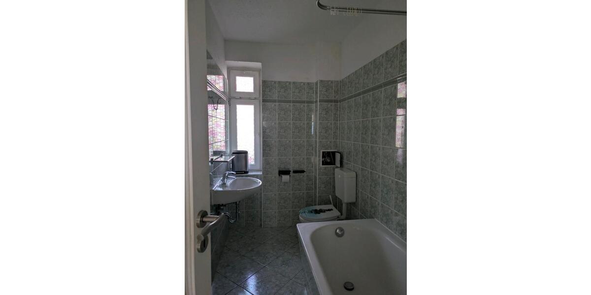 Etagenwohnung Arnstadt - 3 Zimmer, 57 m&sup2;, 700&euro; | Angebot:26550441