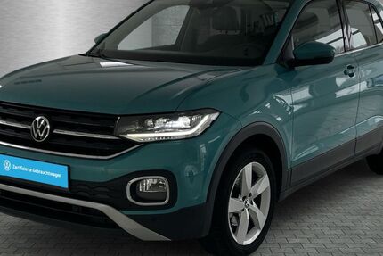 VW T-Cross 27.100 km 19.890 &euro; Stade 21682