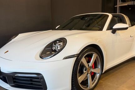 Porsche 992 31.000 km 149.990 &euro; Mochenwangen 88284