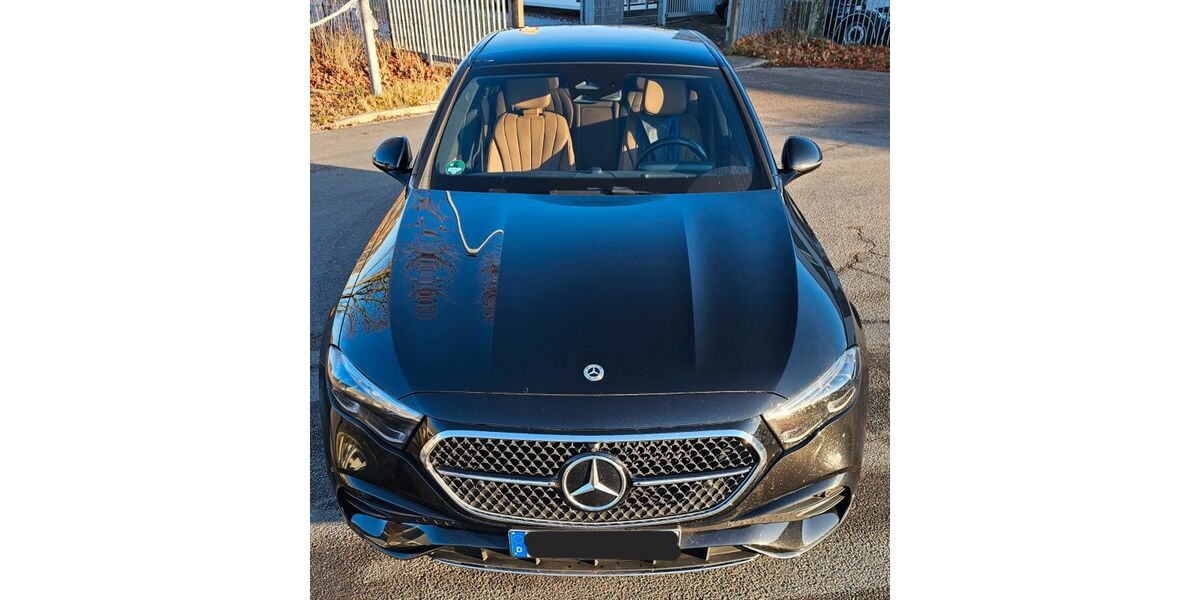 Mercedes-Benz E 300 55.000 km 71.400 &euro; Trebbin 14959