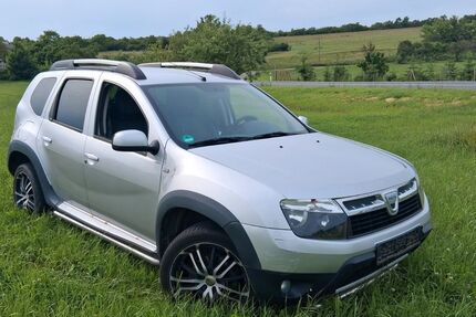 Dacia Duster 115.000 km 5.555 &euro; Jena 07749