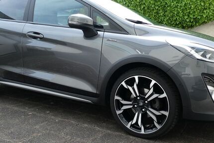 Ford Fiesta 50.000 km 15.000 &euro; Hanau 63456