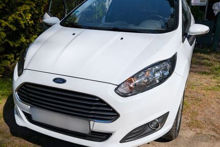 Ford Fiesta 144.000 km 4.499 &euro; Schönfließ 16567