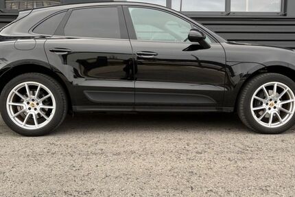 Porsche Macan 87.100 km 38.400 &euro; Passau 94032