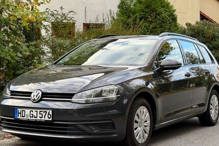 VW Golf 218.000 km 8.999 € Dossenheim 69221