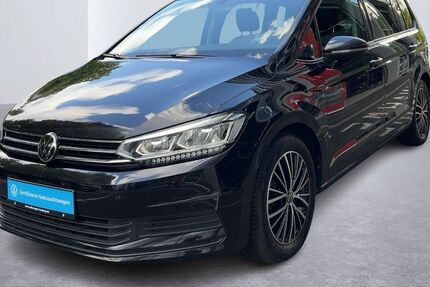 VW Touran 46.491 km 29.850 &euro; Hamburg 22111