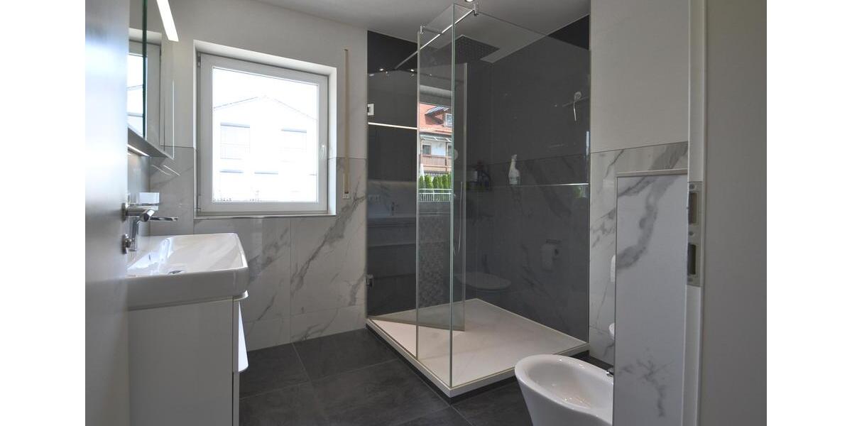 Familienfreundliche Doppelhaushälfte mit Bergblick in Penzberg 5 zimmer