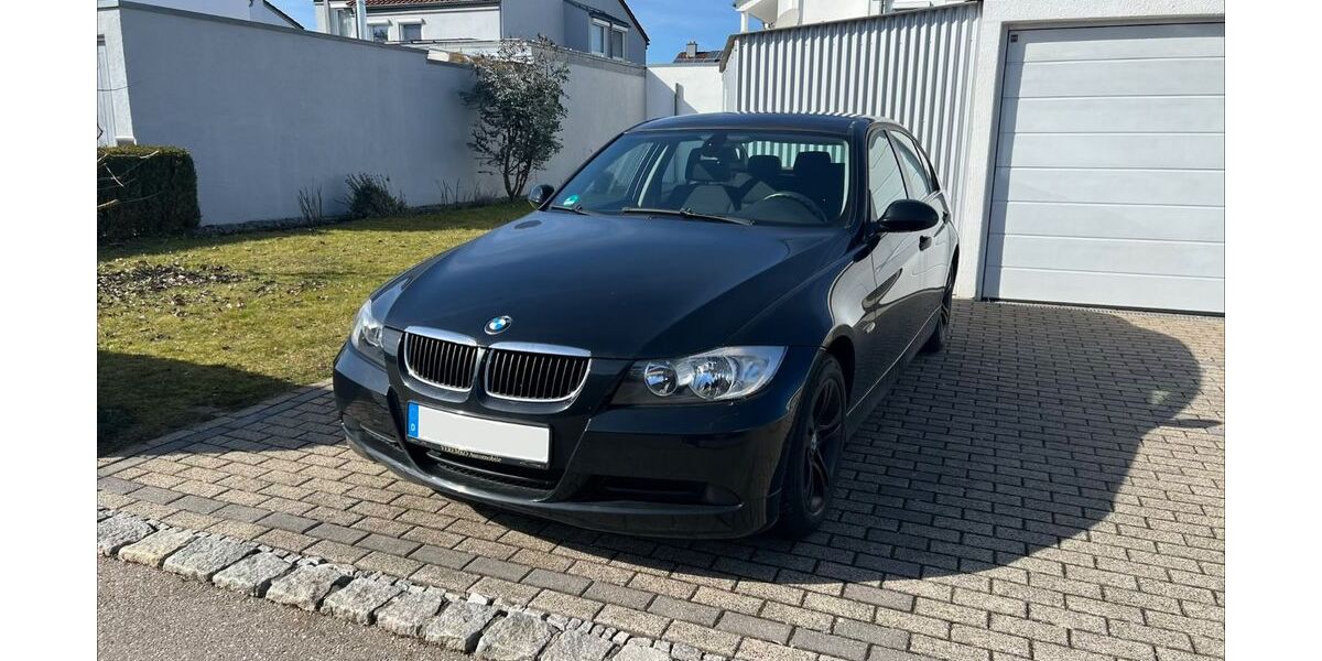 BMW 320 133.000 km 3.400 &euro; Biberach 88400