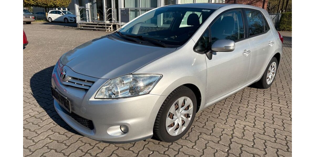Toyota Auris 168.350 km 5.500 &euro; Bremen 28357