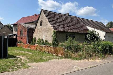 Kleines Häuschen mit Remise (Abriss oder Sanierung) 2 zimmer