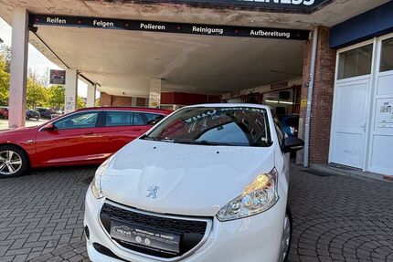 Peugeot 208 55.000 km 5.900 € Kiel 24106