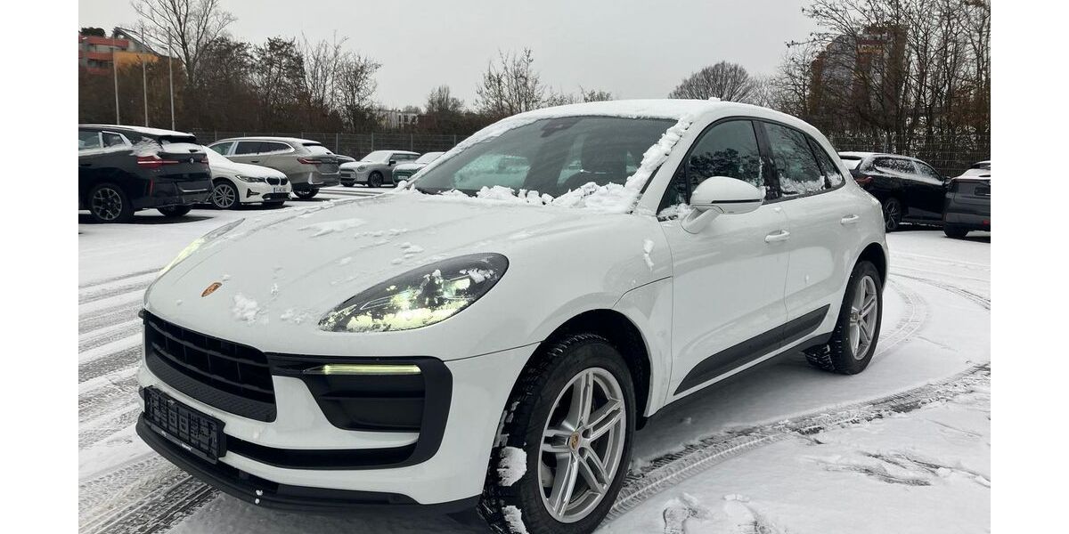 Porsche Macan 18.400 km 58.745 &euro; Uetersen bei Hamburg 25436