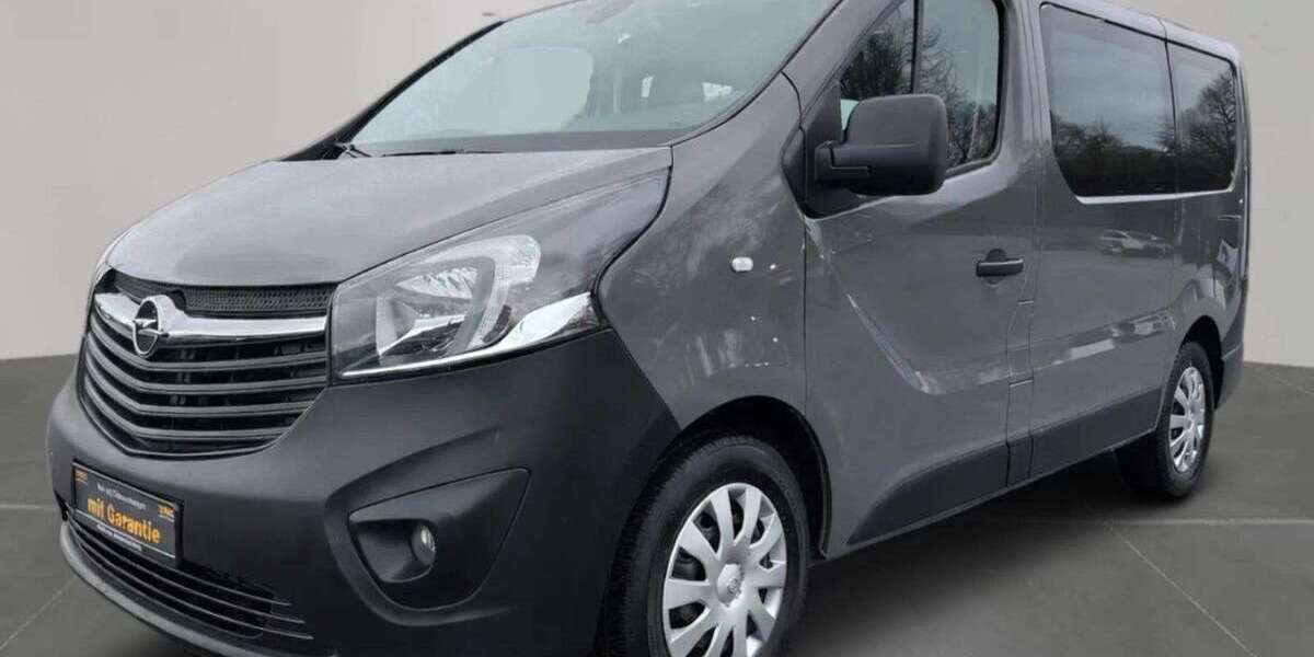 Opel Vivaro 86.695 km 19.490 &euro; Hamburg 20539