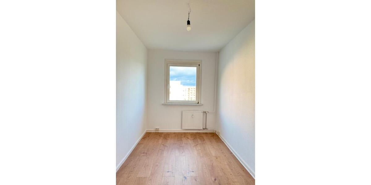 Etagenwohnung Zeithain - 4 Zimmer, 77 m&sup2;, 400&euro; | Angebot:24864325
