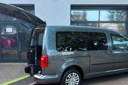VW Caddy 88.000 km 29.950 &euro; Würzburg 97084
