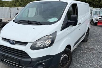Ford Transit Custom 93.500 km 9.499 € Detmold 32758