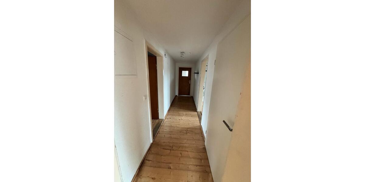 Dachgeschoßwohnung Ehra-Lessien Lessien - 4 Zimmer, 100 m&sup2;, 800&euro; | Angebot:24979476