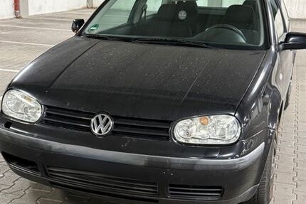 VW Golf 210.000 km 1.000 &euro; Heilbronn 74074