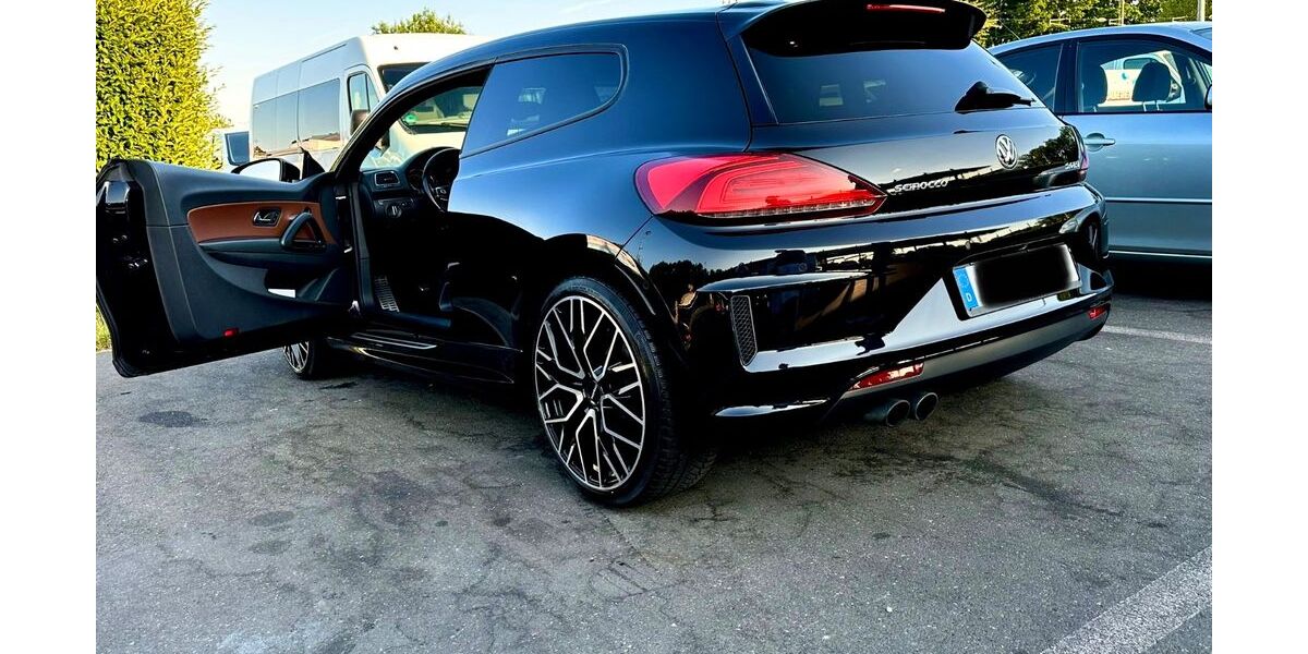 VW Scirocco 140.000 km 12.500 € Nürnberg 90459