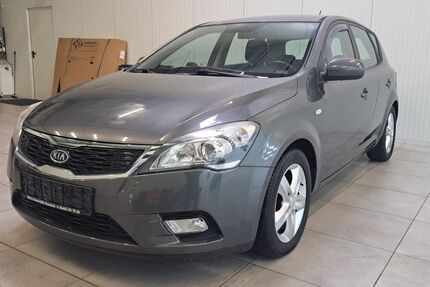 Kia ceed / Ceed 227.364 km 2.890 &euro; Steinfeld 49439