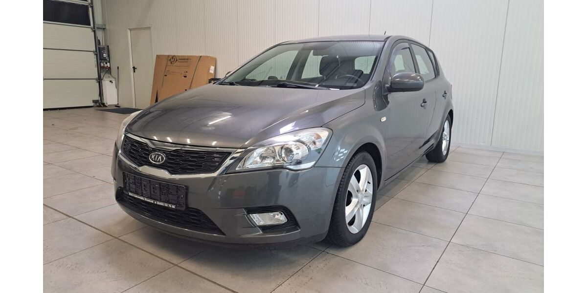 Kia ceed / Ceed 227.364 km 2.890 &euro; Steinfeld 49439